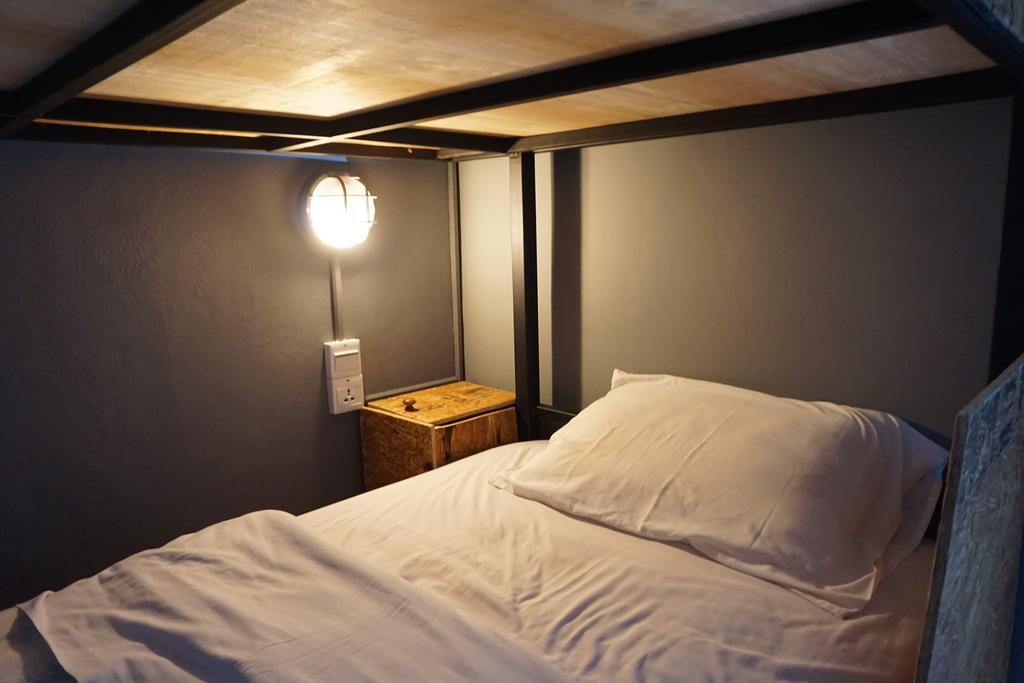 ホテル Baanlansa Bed&Bar チエンマイ エクステリア 写真